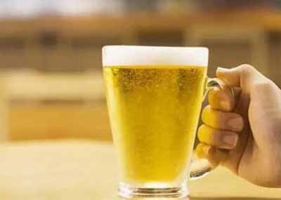 吃海鲜喝什么酒，配白葡萄酒最佳不宜啤酒4.jpg