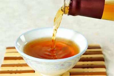 传统习俗端午节喝什么酒，喝菖蒲酒(雄黄酒因有毒已被禁止)3.jpg