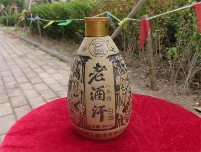 老酒汗和白酒区别，老酒汗是黄酒蒸馏而来出酒率仅1%比白酒珍稀4.jpg