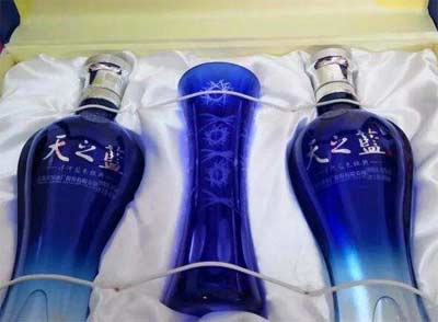 洋河天之蓝价格表和图片，对标水晶剑的绵柔浓香仅300元左右2.jpg