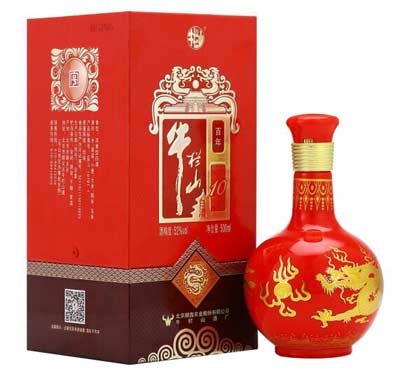 百年牛栏山价格表图片，主打中档的纯粮浓香酒小众但品质高2.jpg