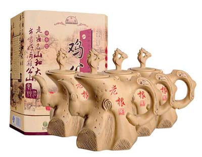 河南信阳鸡公山白酒价格多少钱一瓶，200元内的纯粮酒口感并不差2.jpg