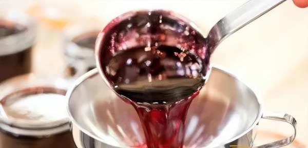 红葡萄酒的酿造过程红葡萄酒酿造基本工艺流程5.jpg
