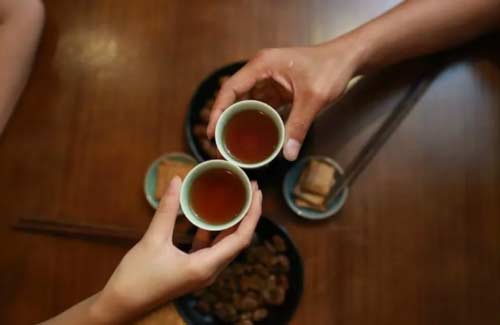 黄酒的喝法有几种应该怎么喝，端午节喝黄酒的由来2.jpg