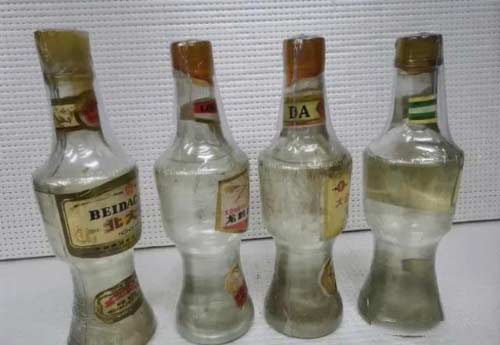 酒厂员工都喝什么白酒？6款“光瓶”酒呼声最高，原来好酒并不贵7.jpg